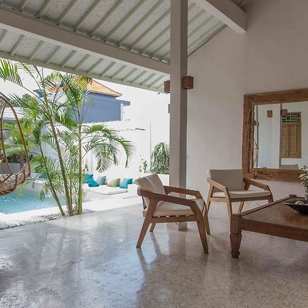 Villa Azcoyen - 3Br Villa In Canggu Екстериор снимка