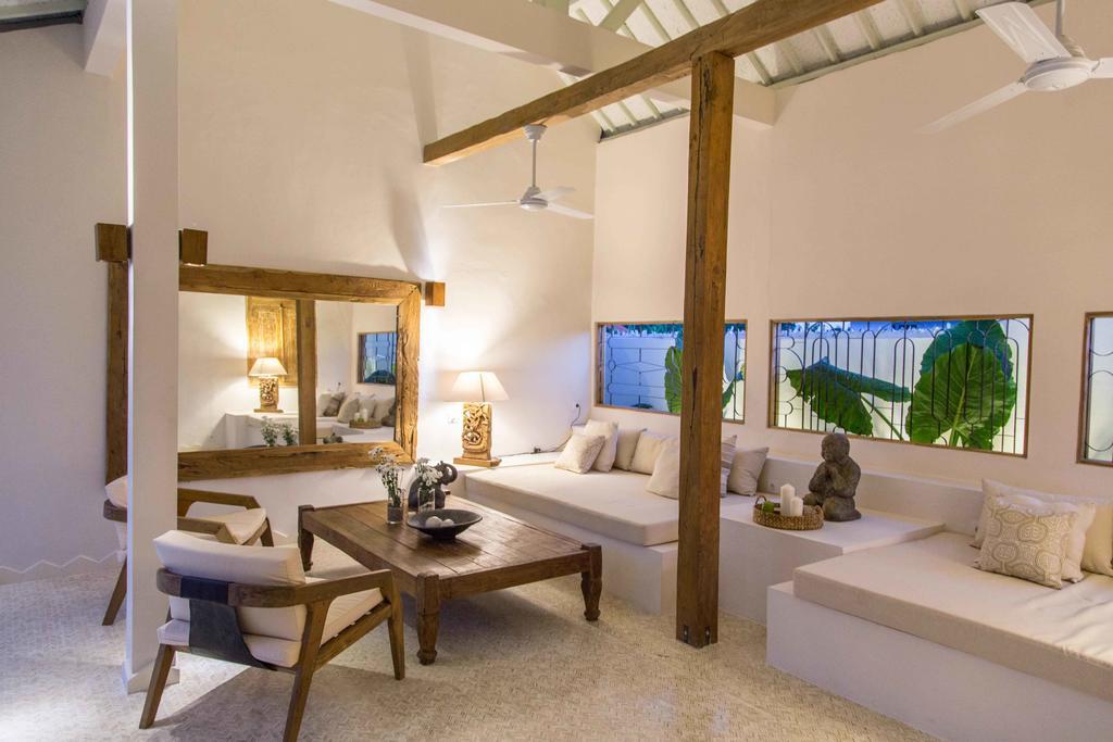 Villa Azcoyen - 3Br Villa In Canggu Екстериор снимка