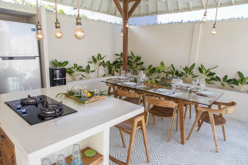 Villa Azcoyen - 3Br Villa In Canggu Екстериор снимка